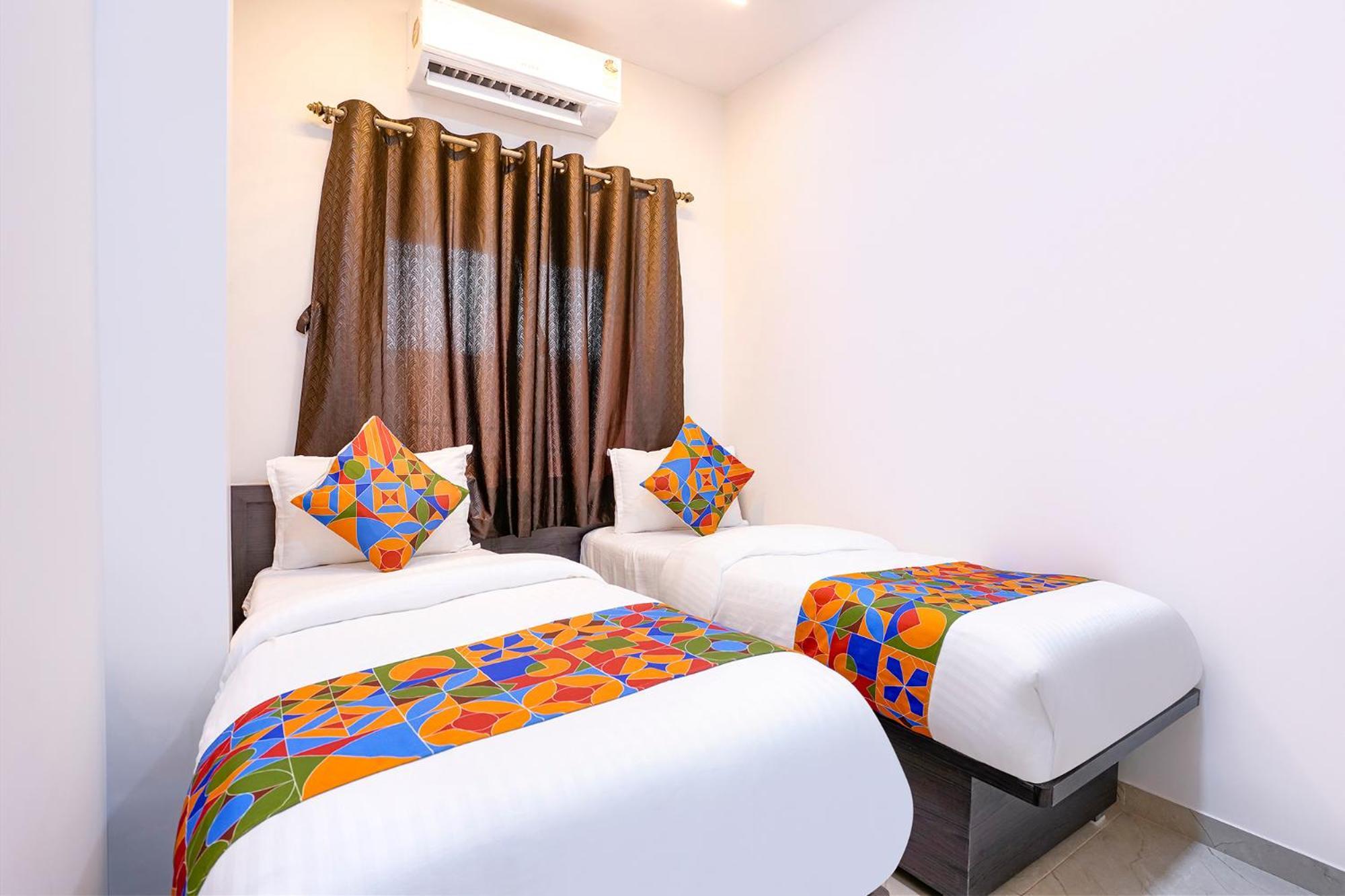 Fabhotel Sunshine Residency Diva Екстериор снимка